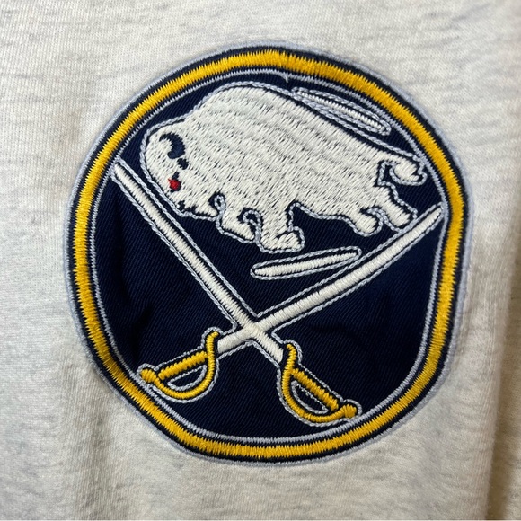 CCM authentic‎ equipment buffalo Sabres long-sleeved shirt Size M NWOT - Picture 3 of 9